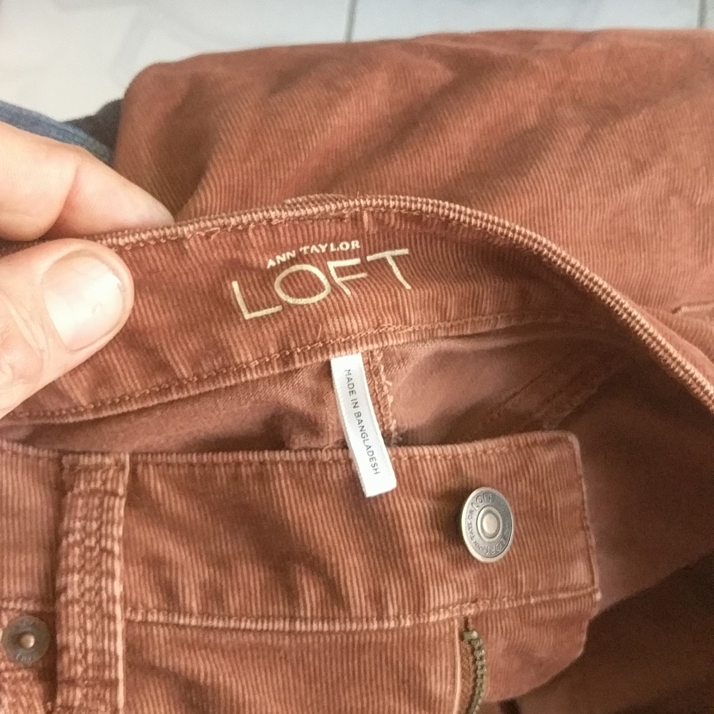 Ann Taylor loft cordoroy pants